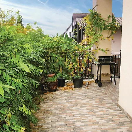 Casa vacanze Five-bedroom Holiday In Ostróda