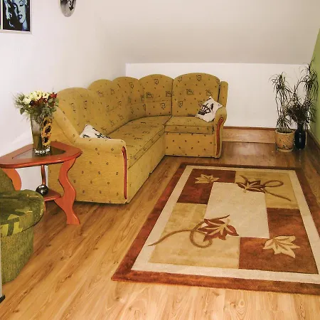 Five-bedroom Holiday In Casa vacanze *